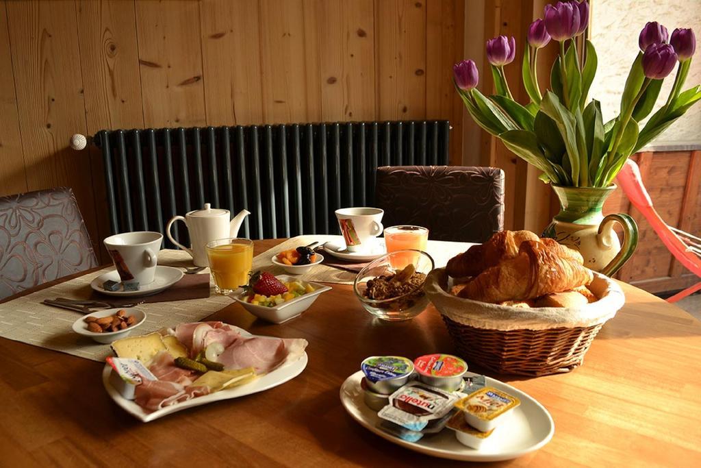 Le Dahu Hotel Шамони Екстериор снимка